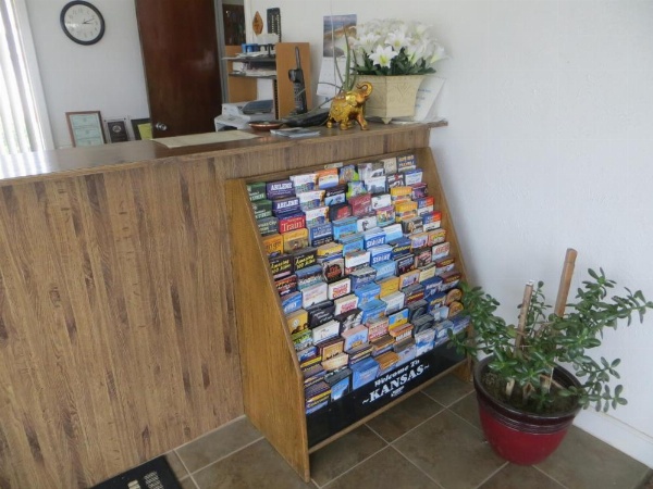 Traveler's Lodge image 19